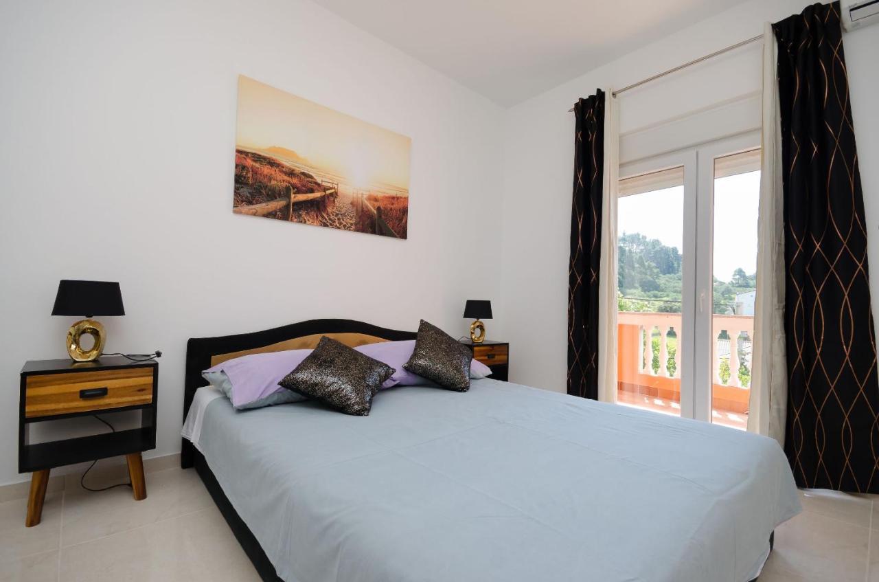 Apartments Darko Palit Экстерьер фото