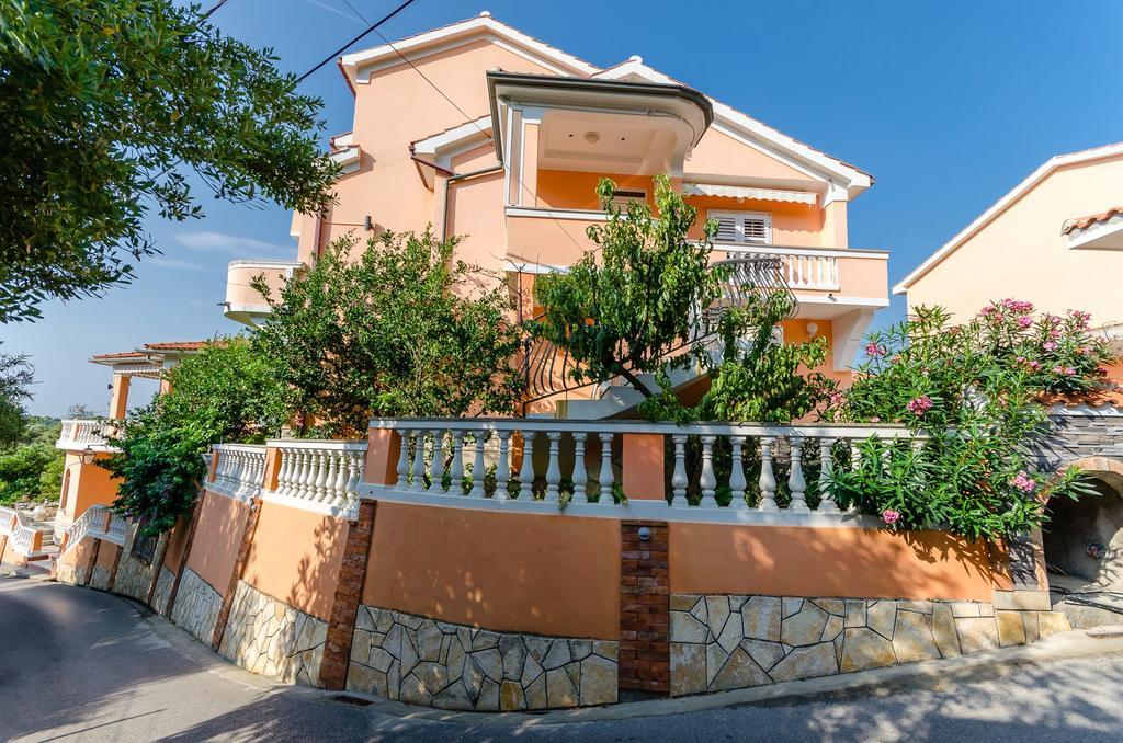 Apartments Darko Palit Экстерьер фото