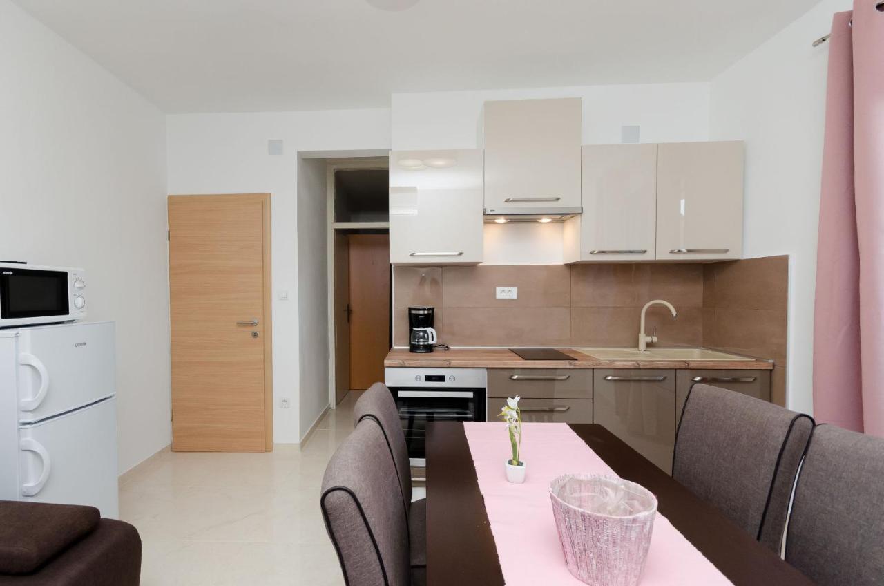 Apartments Darko Palit Экстерьер фото